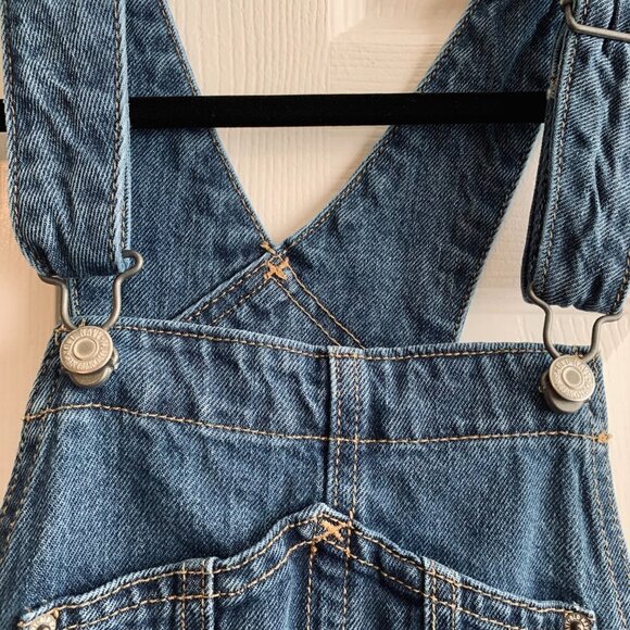 Old Navy Jean Short Overalls - Picture 4 of 7